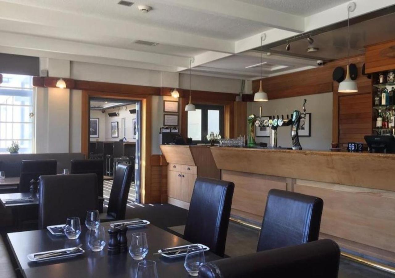 Wigram Hotel Christchurch Exterior photo